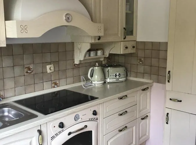 Road View Celeia Apartmán *